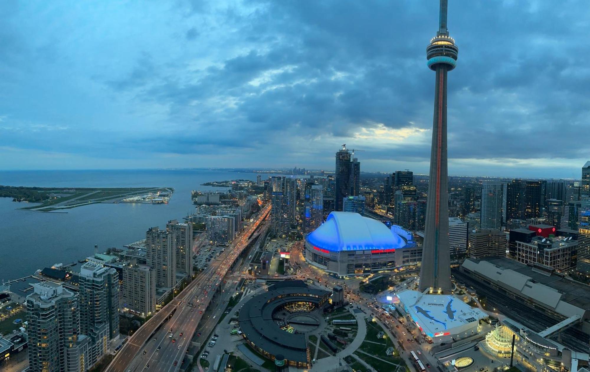 Downtown, Luxury Condo, Cn Tower, Rogers Center, Scocia Arena, Unobstructed View Toronto Exteriör bild