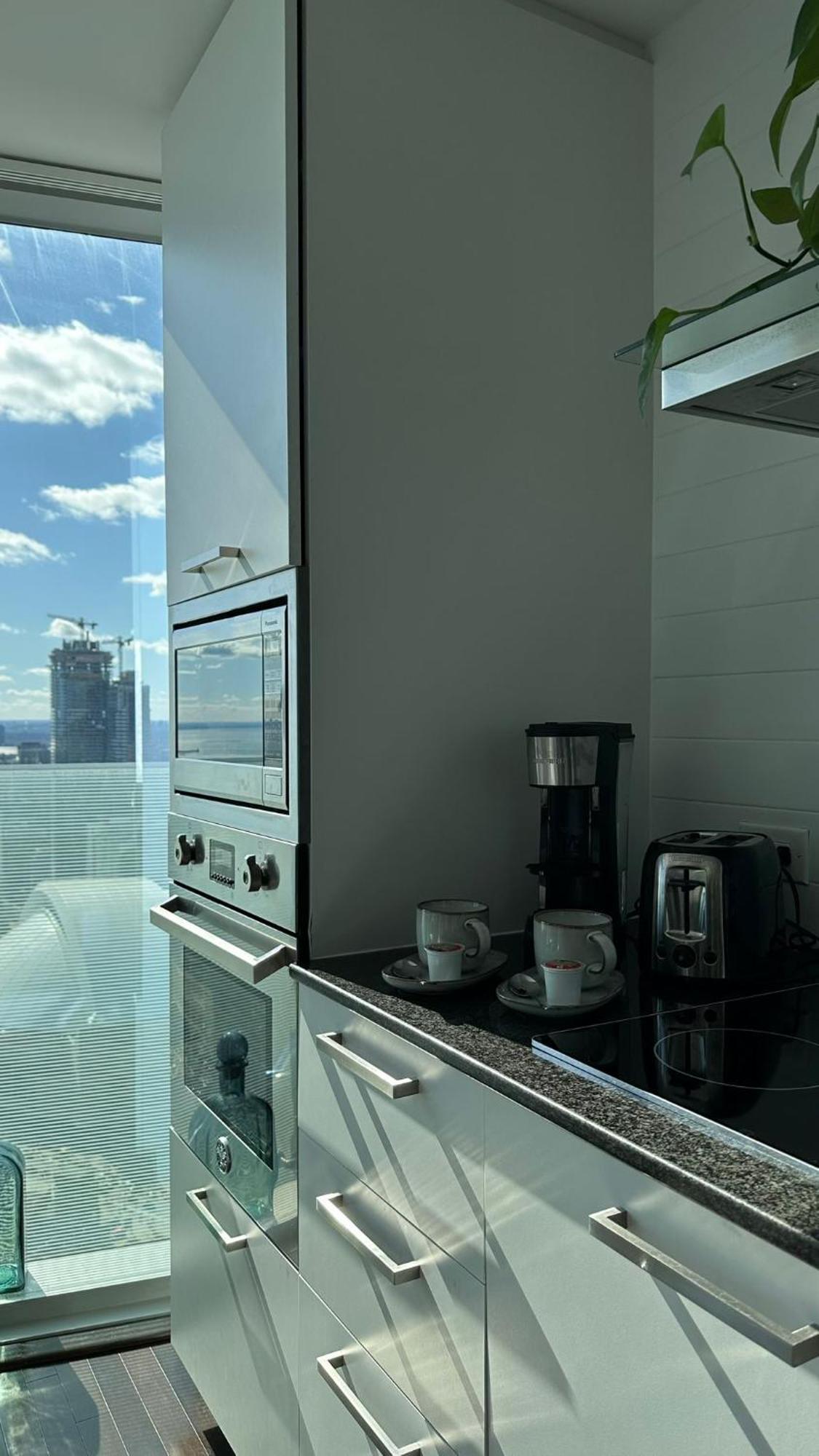 Downtown, Luxury Condo, Cn Tower, Rogers Center, Scocia Arena, Unobstructed View Toronto Exteriör bild